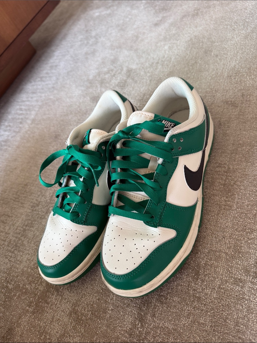 Nike Low Top Sneakers — White, Green, Black